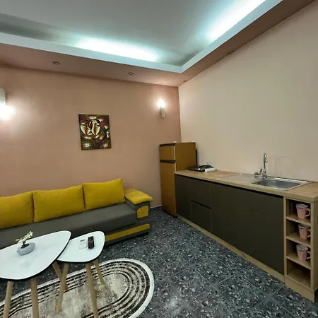 Apartment Apartament Adora Tirana